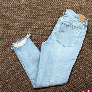 American Eagle Outfitters Light Blue Skinny Jeans